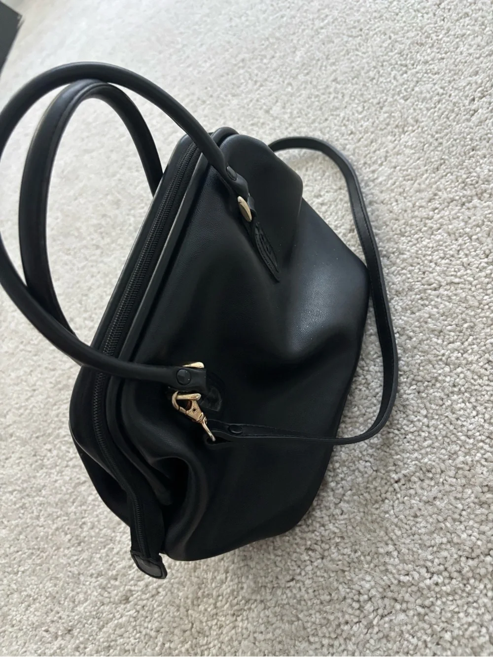 Liz Claiborne liz claiborne